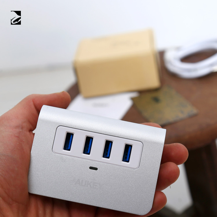 هاب 4 پورت Aukey USB 3.0